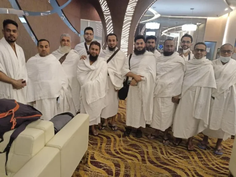 Our Team is wearing Iharam dress for going to Macca together with others pilgrimage